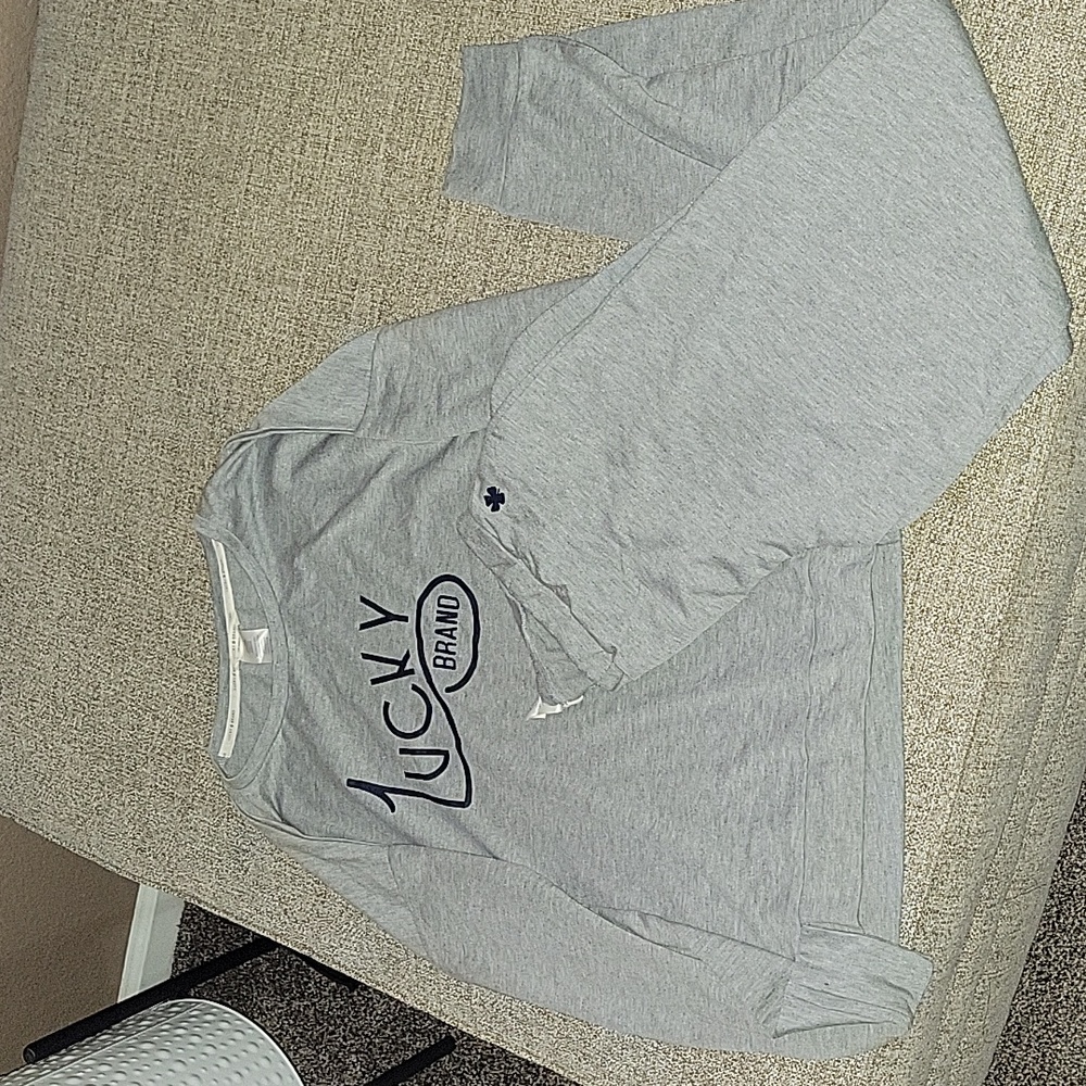LUCKY BRAND, 2 PIECE SZ L, P.J SET, NEW WITHOUT TAGS, GRAY.